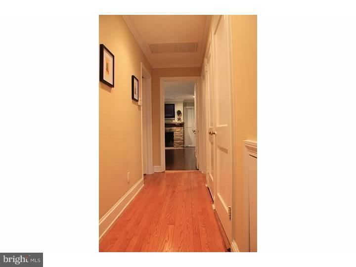 444 Upper Gulph Road Radnor, PA 19087 - Photo 17 of 21 Hallway