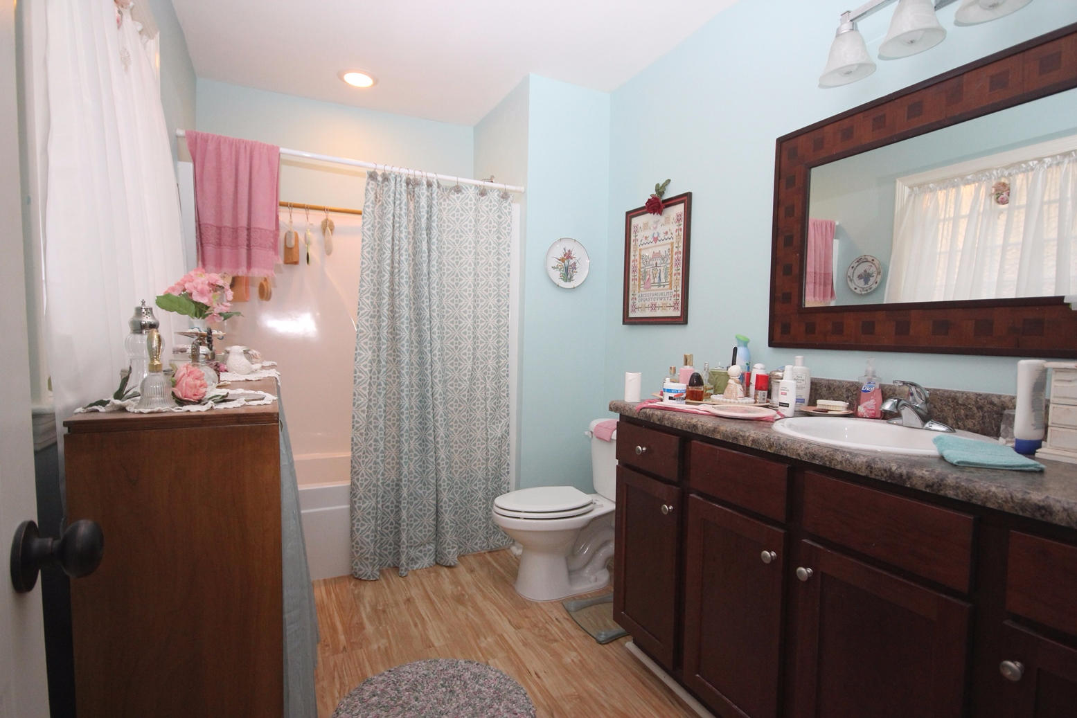 402 Hunters Ridge Road DeFuniak Springs, FL 32433 - Photo 15 of 22 Master Bath
