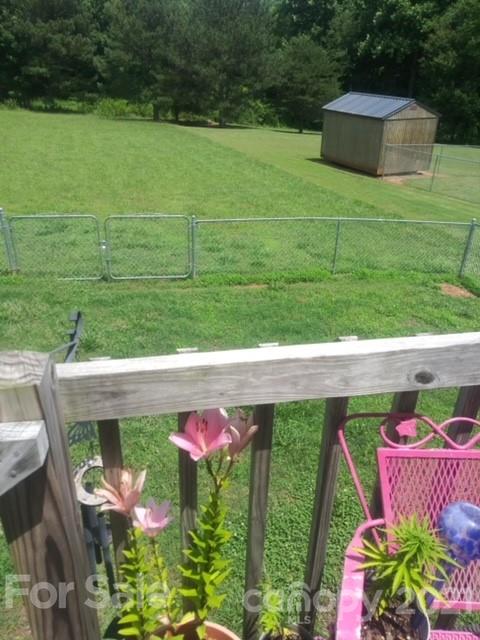 731 East Fleming Farm Drive Inman, SC 29349 - Photo 2 of 8 Gallery Image 2