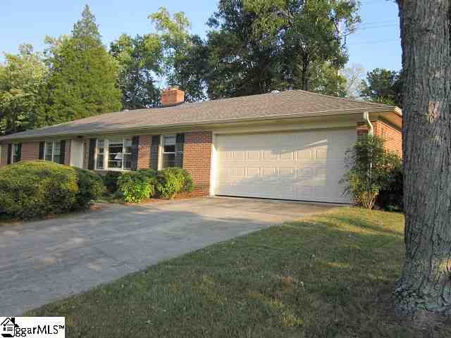 112 Colvin Road Greenville, SC 29615 - Photo 1 of 21 Gallery Image 1