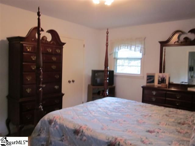 112 Colvin Road Greenville, SC 29615 - Photo 11 of 21 Gallery Image 11