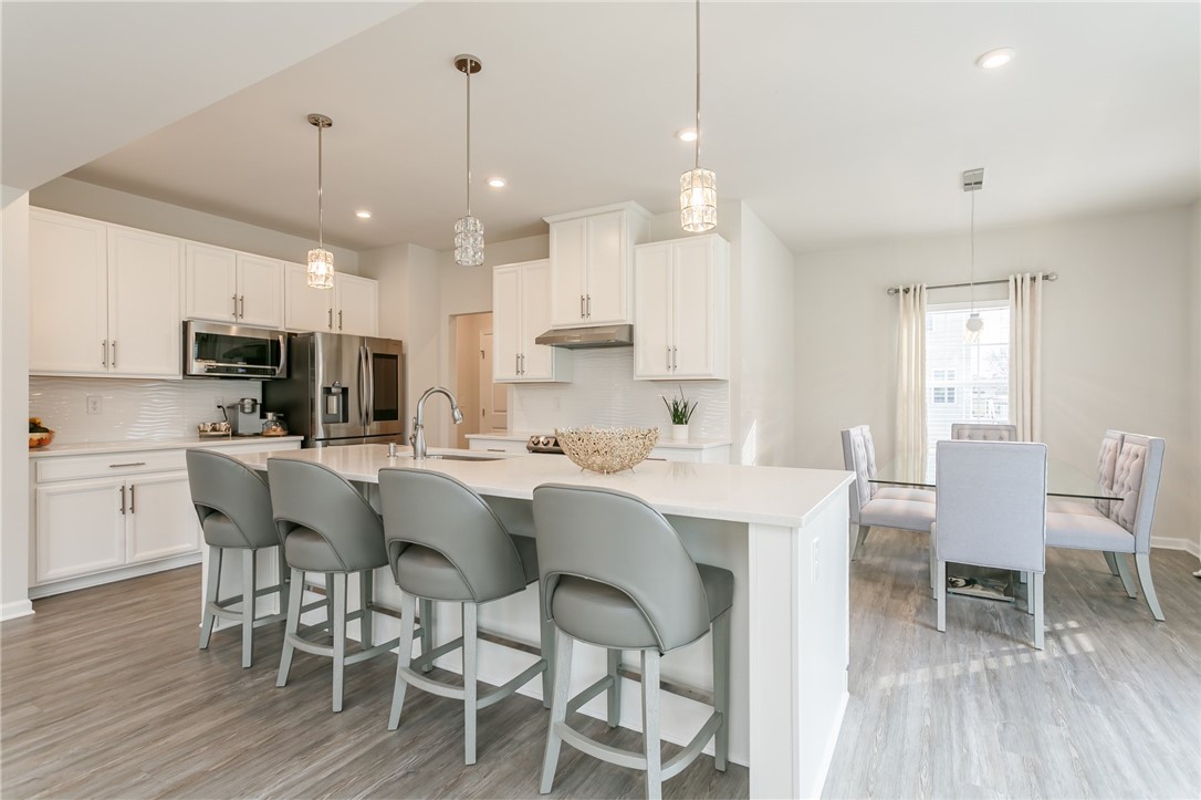 379 Anna Circle Webster, NY 14580 - Photo 14 of 47