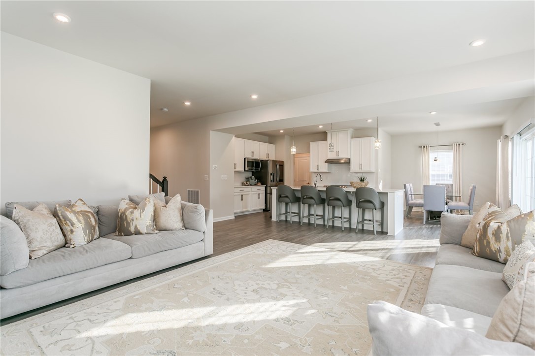 379 Anna Circle Webster, NY 14580 - Photo 21 of 47