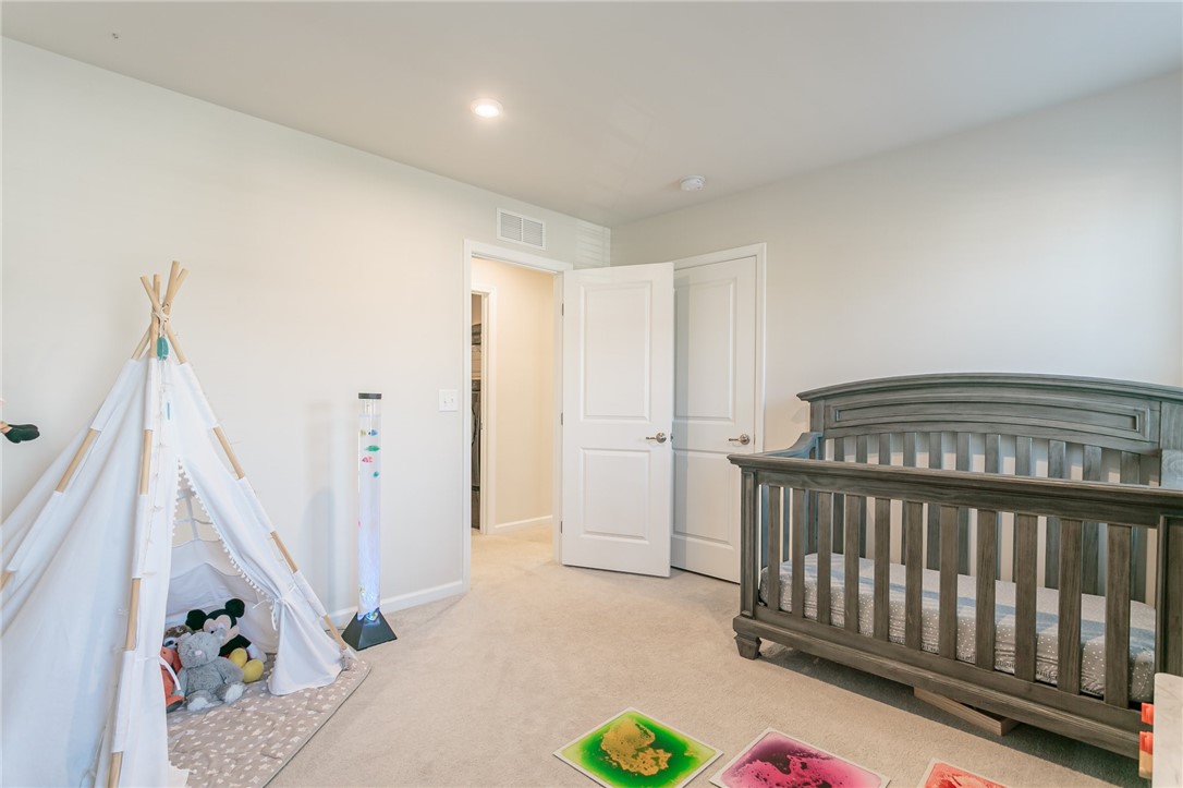 379 Anna Circle Webster, NY 14580 - Photo 31 of 47