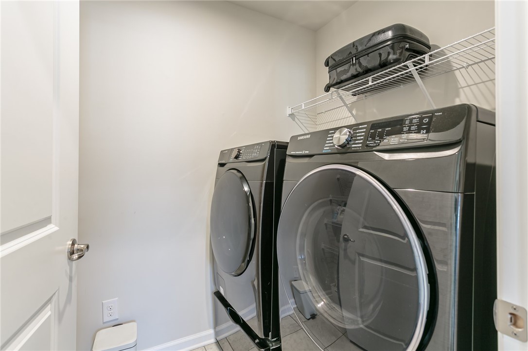 379 Anna Circle Webster, NY 14580 - Photo 32 of 47