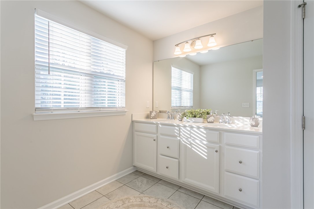 379 Anna Circle Webster, NY 14580 - Photo 37 of 47