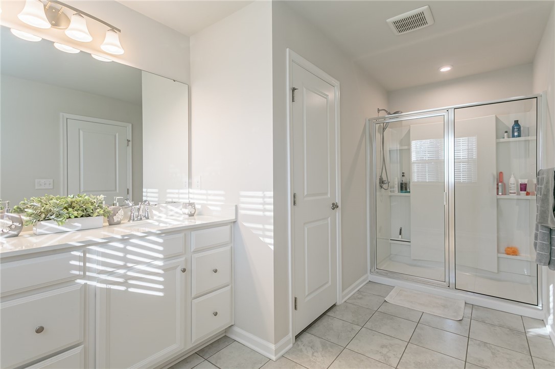 379 Anna Circle Webster, NY 14580 - Photo 38 of 47