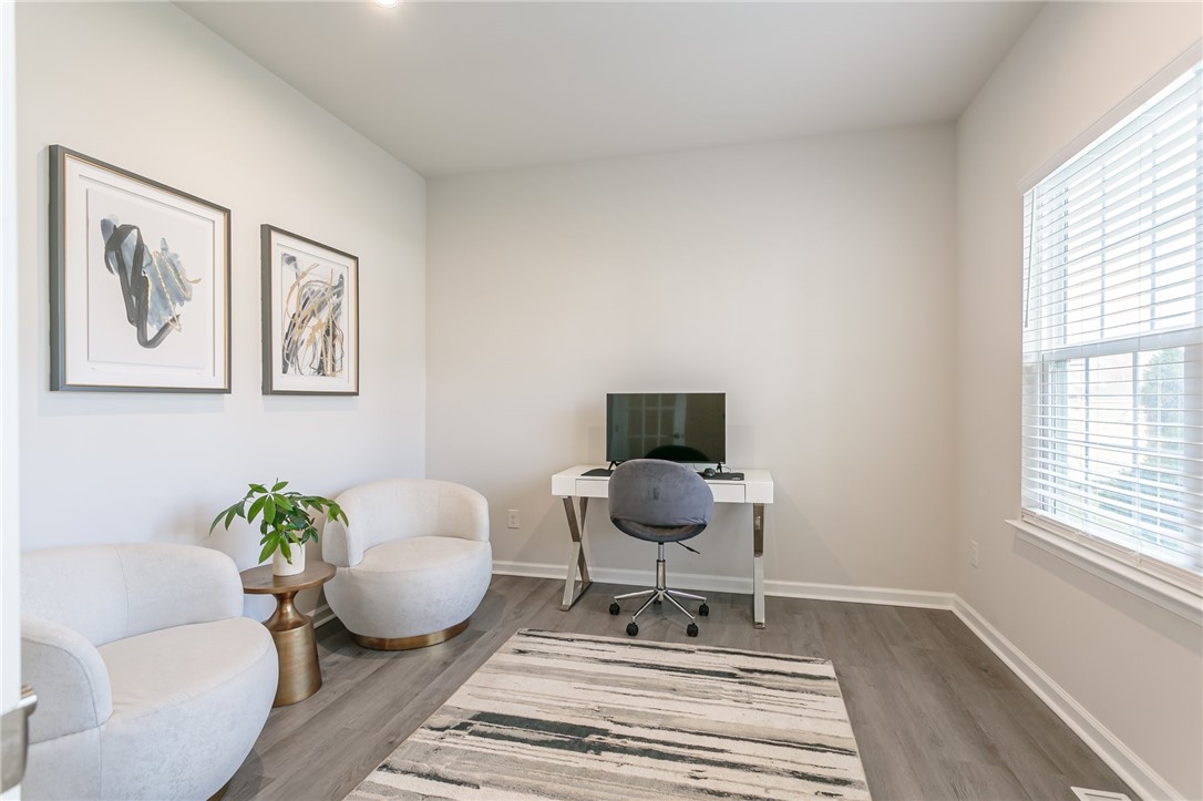 379 Anna Circle Webster, NY 14580 - Photo 9 of 47