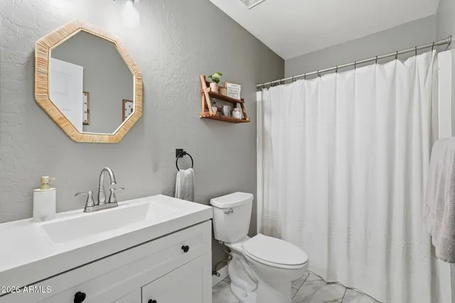 $435,000 | 8550 East Lakeview Avenue, Mesa, AZ 85209