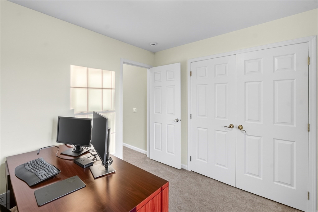 36 McIntyre Road Oxford, MA 01537 - Photo 19 of 36 Gallery Image 19