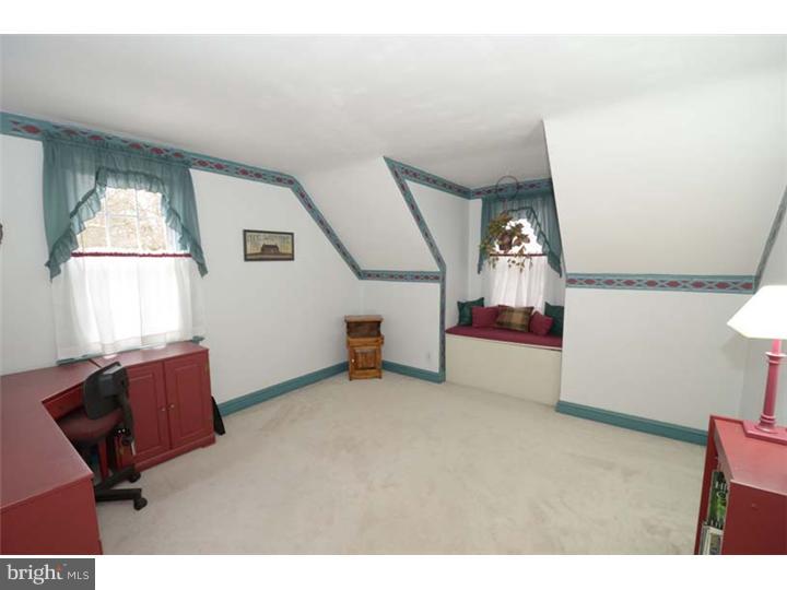 712 Hemlock Road Media, PA 19063 - Photo 12 of 19 Bedroom 2