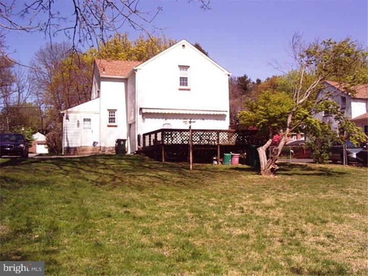 712 Hemlock Road Media, PA 19063 - Photo 15 of 19 Exterior Back