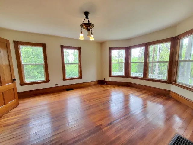 $264,900 | 15 Highland Avenue, Wilton, ME 04294