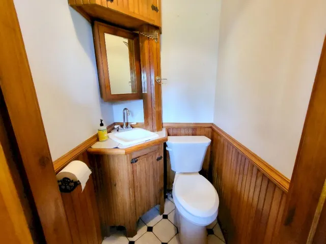 $264,900 | 15 Highland Avenue, Wilton, ME 04294