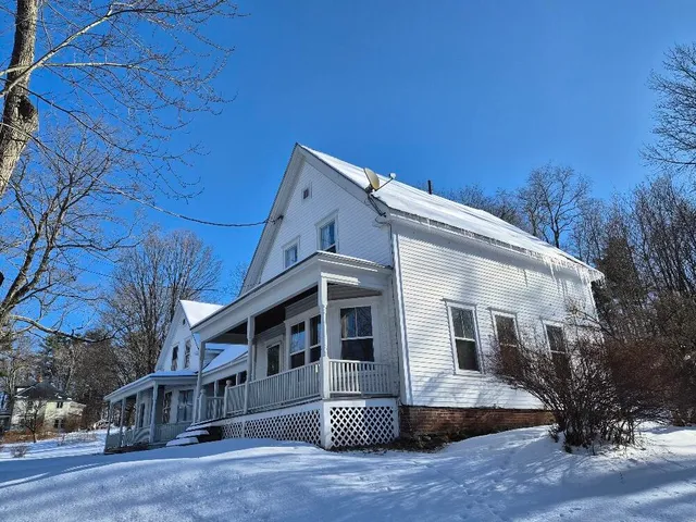$264,900 | 15 Highland Avenue, Wilton, ME 04294