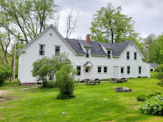 $264,900 | 15 Highland Avenue, Wilton, ME 04294