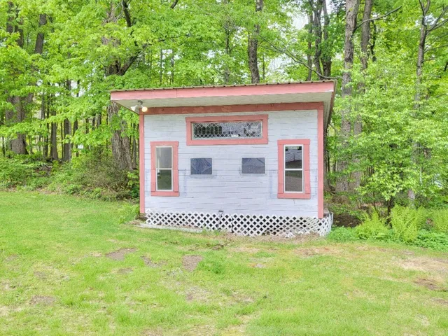 $264,900 | 15 Highland Avenue, Wilton, ME 04294