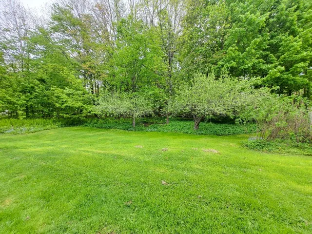 $264,900 | 15 Highland Avenue, Wilton, ME 04294