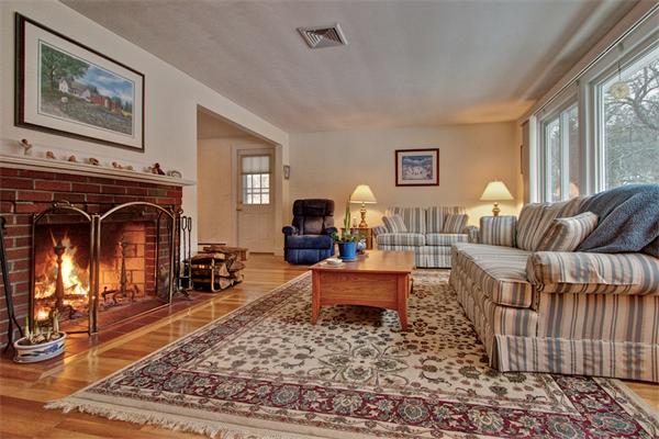 3 Harrington Road Framingham, MA 01701 - Photo 8 of 29 Gallery Image 8
