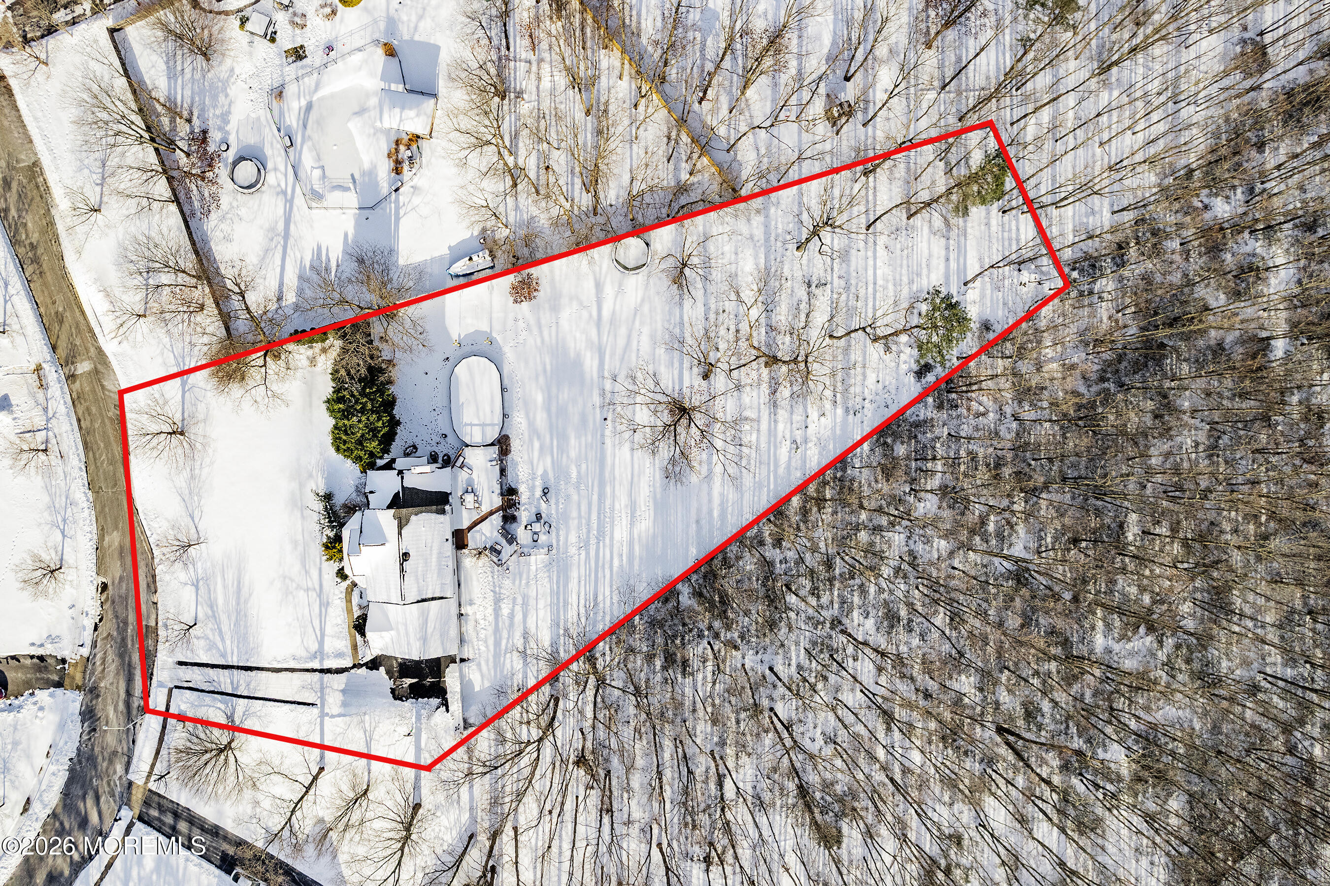 9 Kindling Way Jackson, NJ 08527 - Photo 32 of 35 39-Top Down Aerial with outline