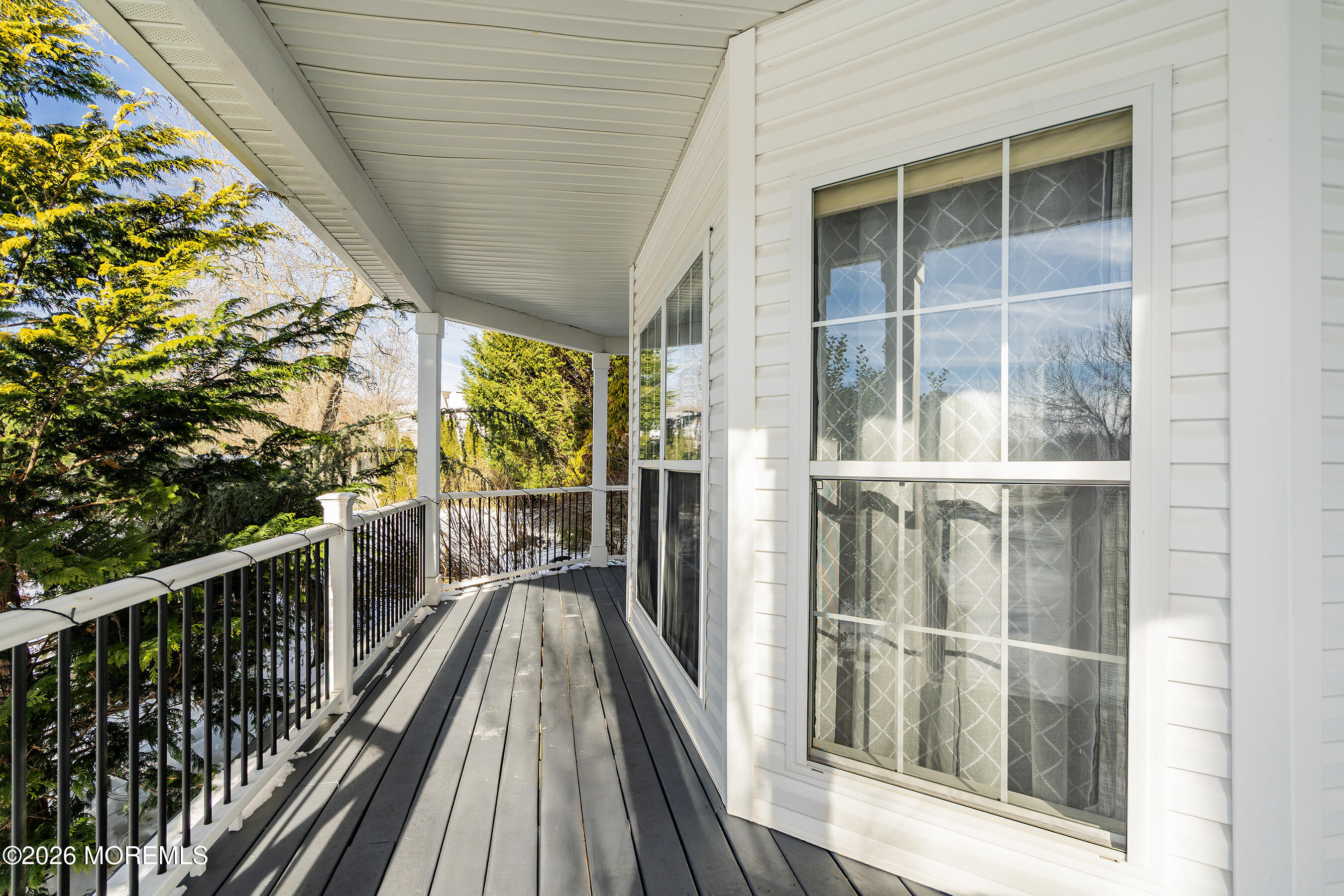 9 Kindling Way Jackson, NJ 08527 - Photo 5 of 35 04-Front Porch