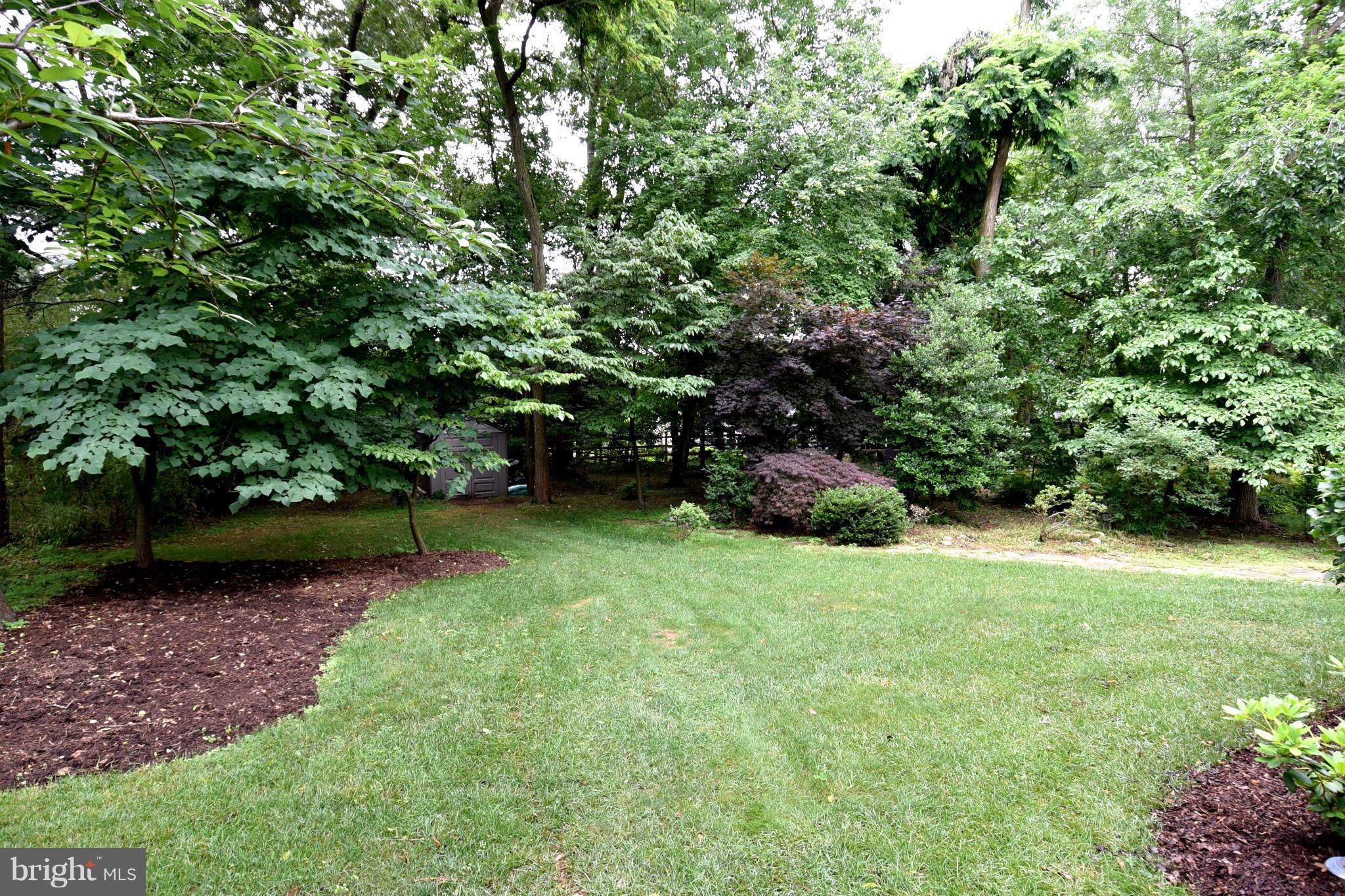 18811 Severn Road Gaithersburg, MD 20879 - Photo 28 of 30 Exterior (Rear)