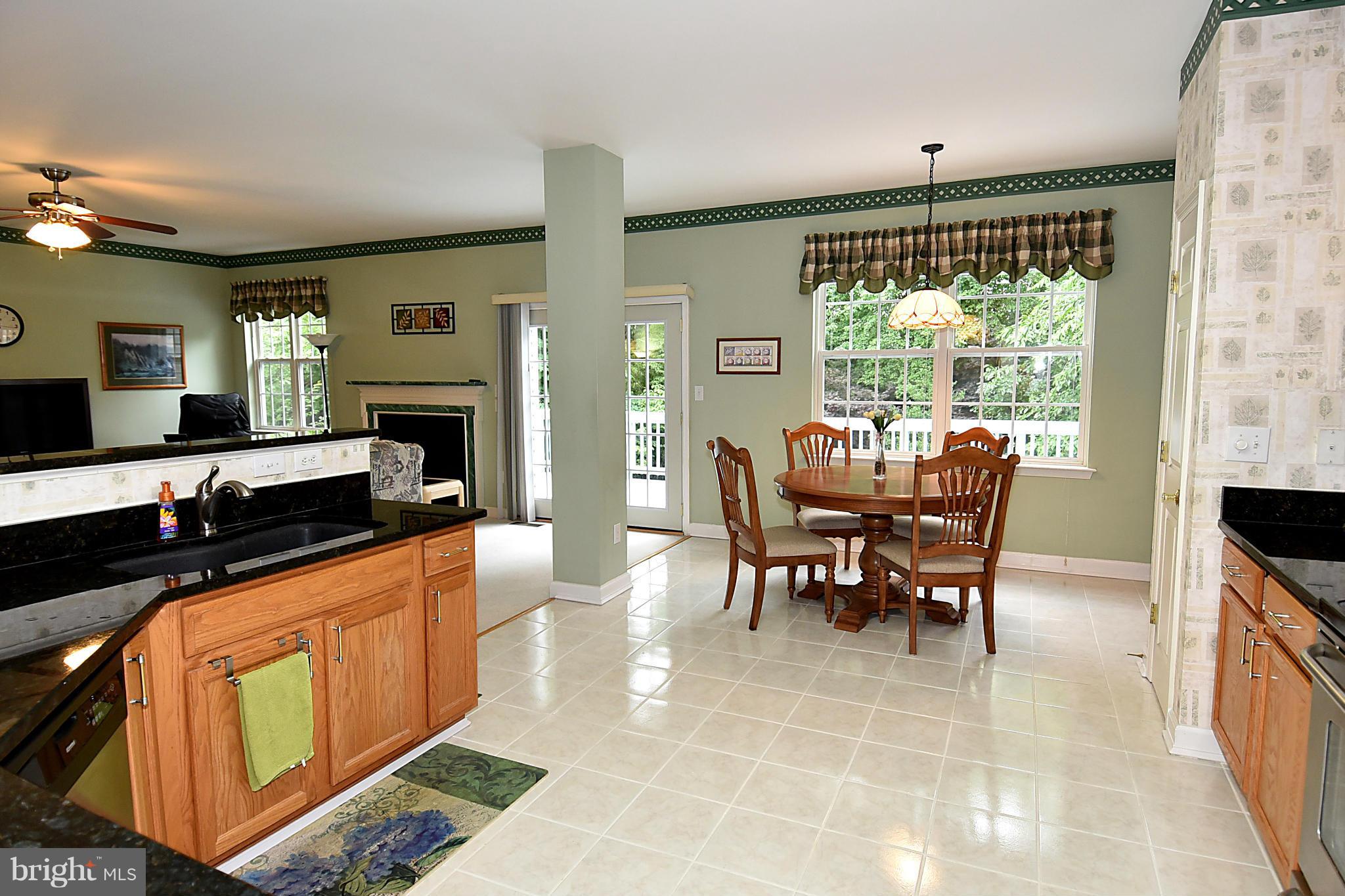 18811 Severn Road Gaithersburg, MD 20879 - Photo 8 of 30 Kitchen