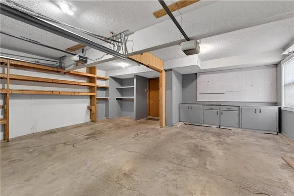 $395,000 | 15200 West Ellsworth Court, Olathe, KS 66062