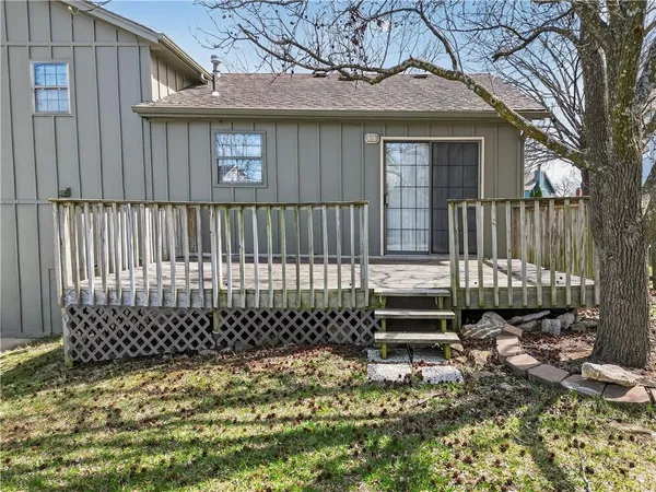 $395,000 | 15200 West Ellsworth Court, Olathe, KS 66062
