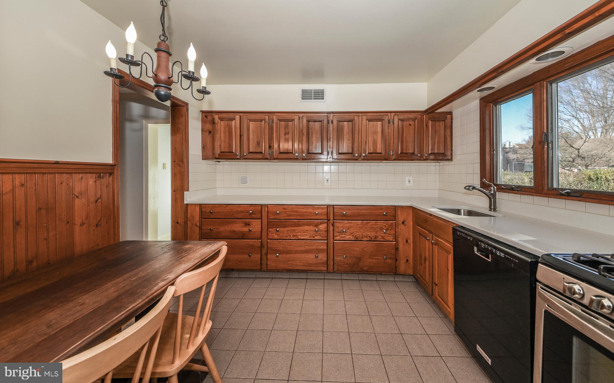 3 Erdenheim Road Glenside, PA 19038 - Photo 14 of 35 Solid pine cabinets