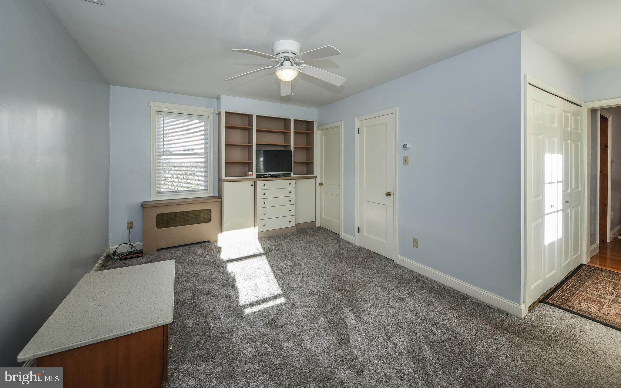 3 Erdenheim Road Glenside, PA 19038 - Photo 19 of 35 Versatile room on main level: office/bedroom/study
