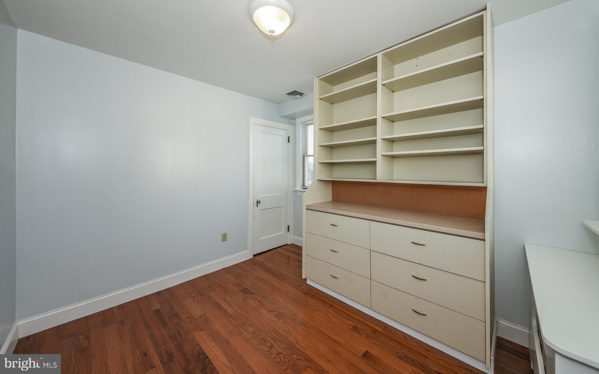 3 Erdenheim Road Glenside, PA 19038 - Photo 25 of 35 Bedroom 3 with cedar closet