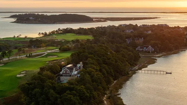 $1,469,000 | 558 Fox Hill Road, Chatham, MA 02633