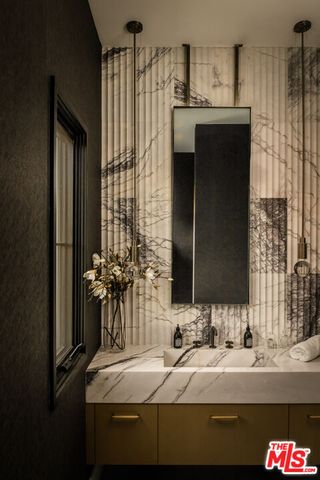 a view of a living room with furniture