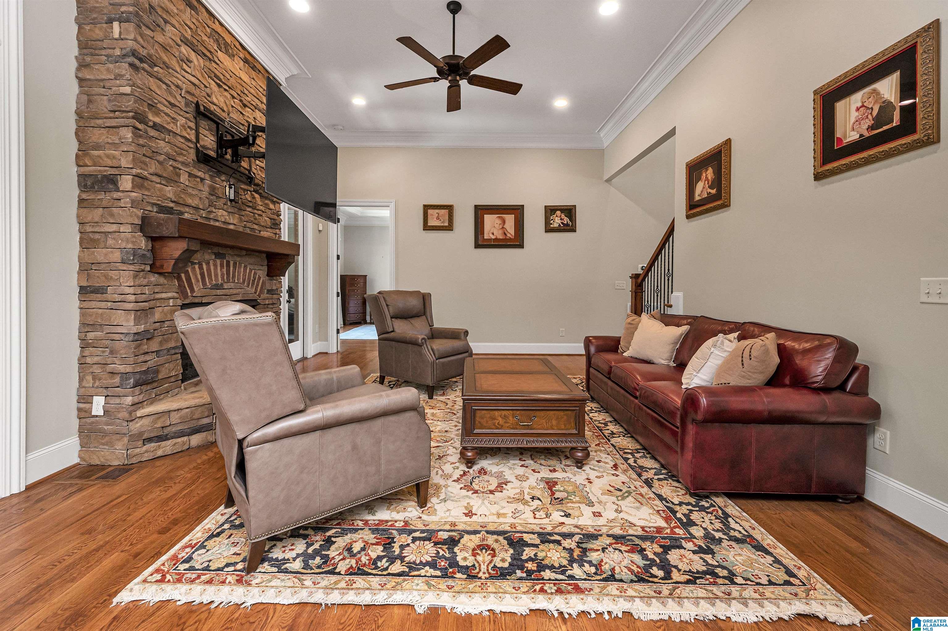 2411 Glasscott Point Birmingham, AL 35226 - Photo 10 of 68