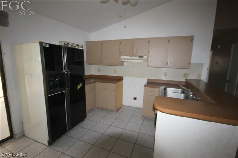 18273 Matanzas Road Fort Myers, FL 33967 - Photo 4 of 25 Gallery Image 4