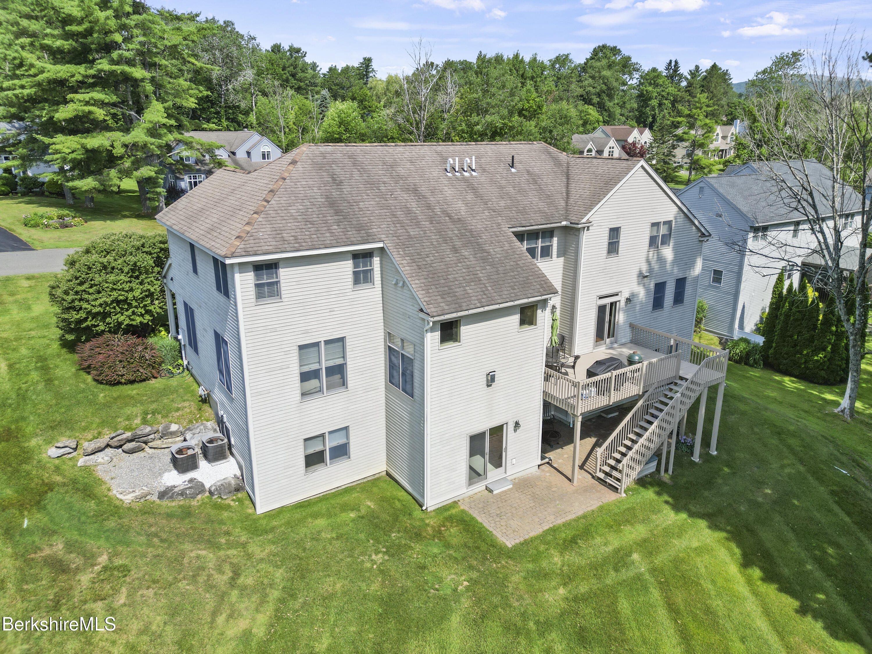 35 Meadow Ridge Drive Pittsfield, MA 01201 - Photo 76 of 81 Aerial View