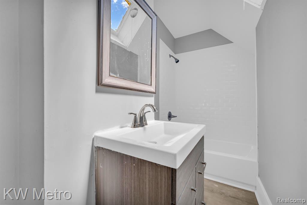 16701 Tuller Street Detroit, MI 48221 - Photo 20 of 25