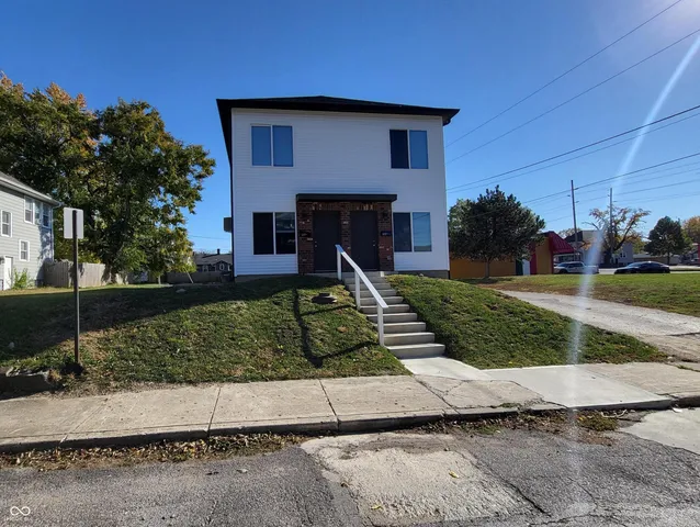 $1,350 | 515 North Oxford Street, Unit A, Indianapolis, IN 46201