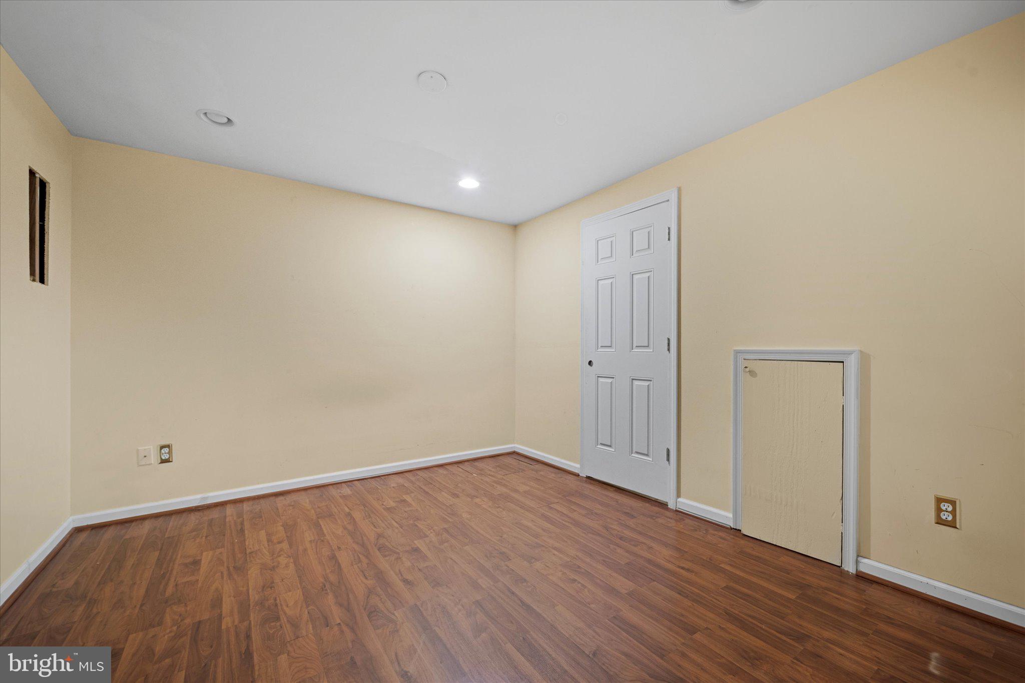 6832 Compton Heights Circle Clifton, VA 20124 - Photo 41 of 54