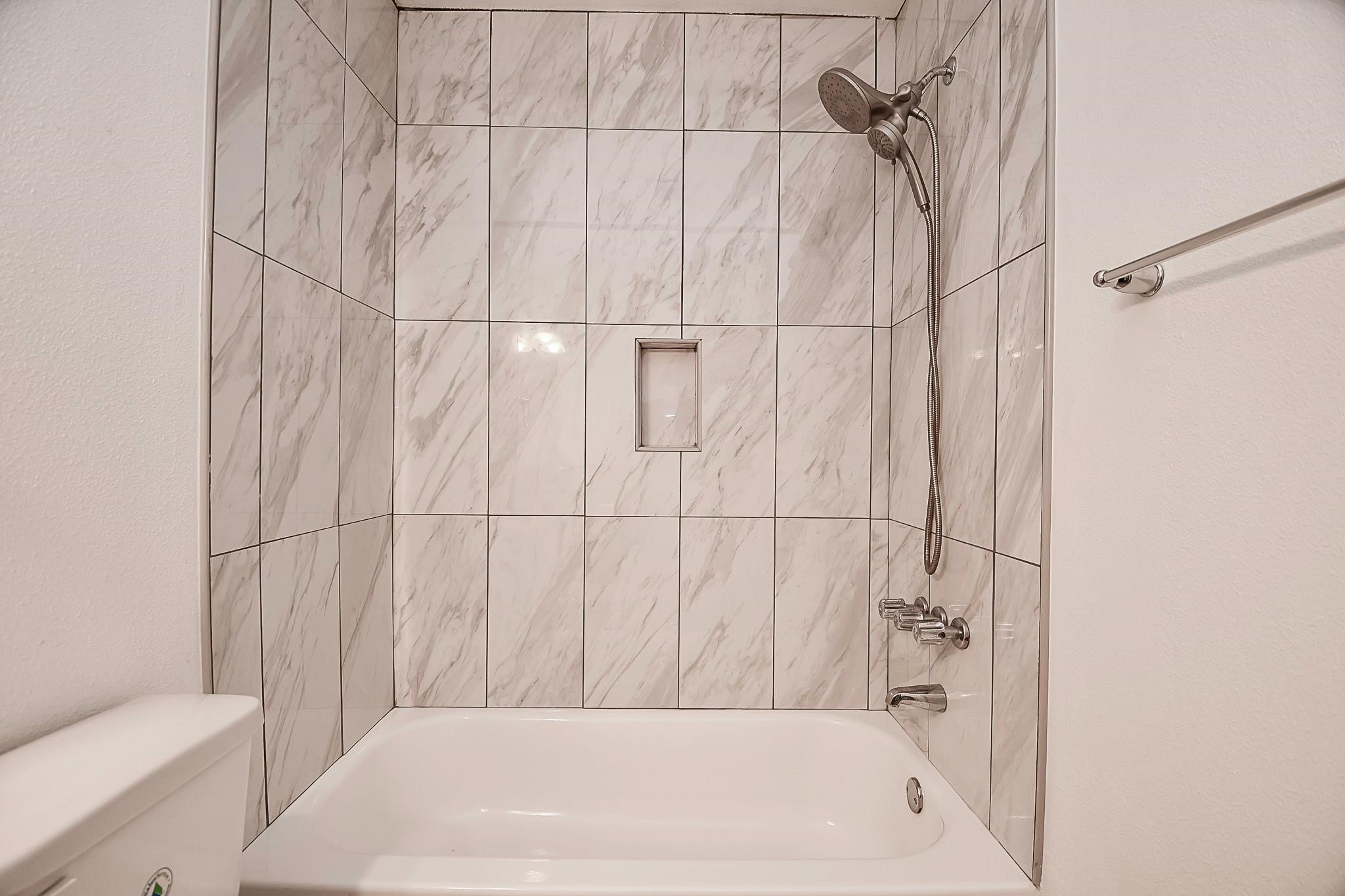 820 Threadneedle Street, Unit 253 Houston, TX 77079 - Photo 15 of 31 Gallery Image 15