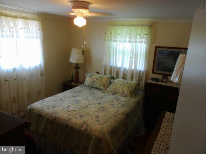 1331 Midland Road Conshohocken, PA 19428 - Photo 9 of 10 Bedroom 2