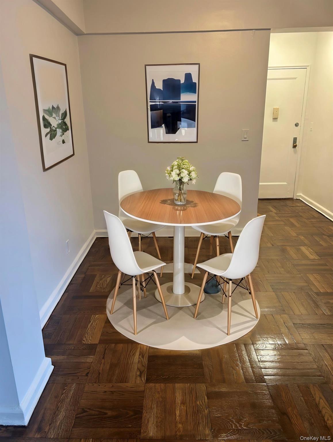 230 Pelham Road, Unit 2E New Rochelle, NY 10805 - Photo 3 of 31