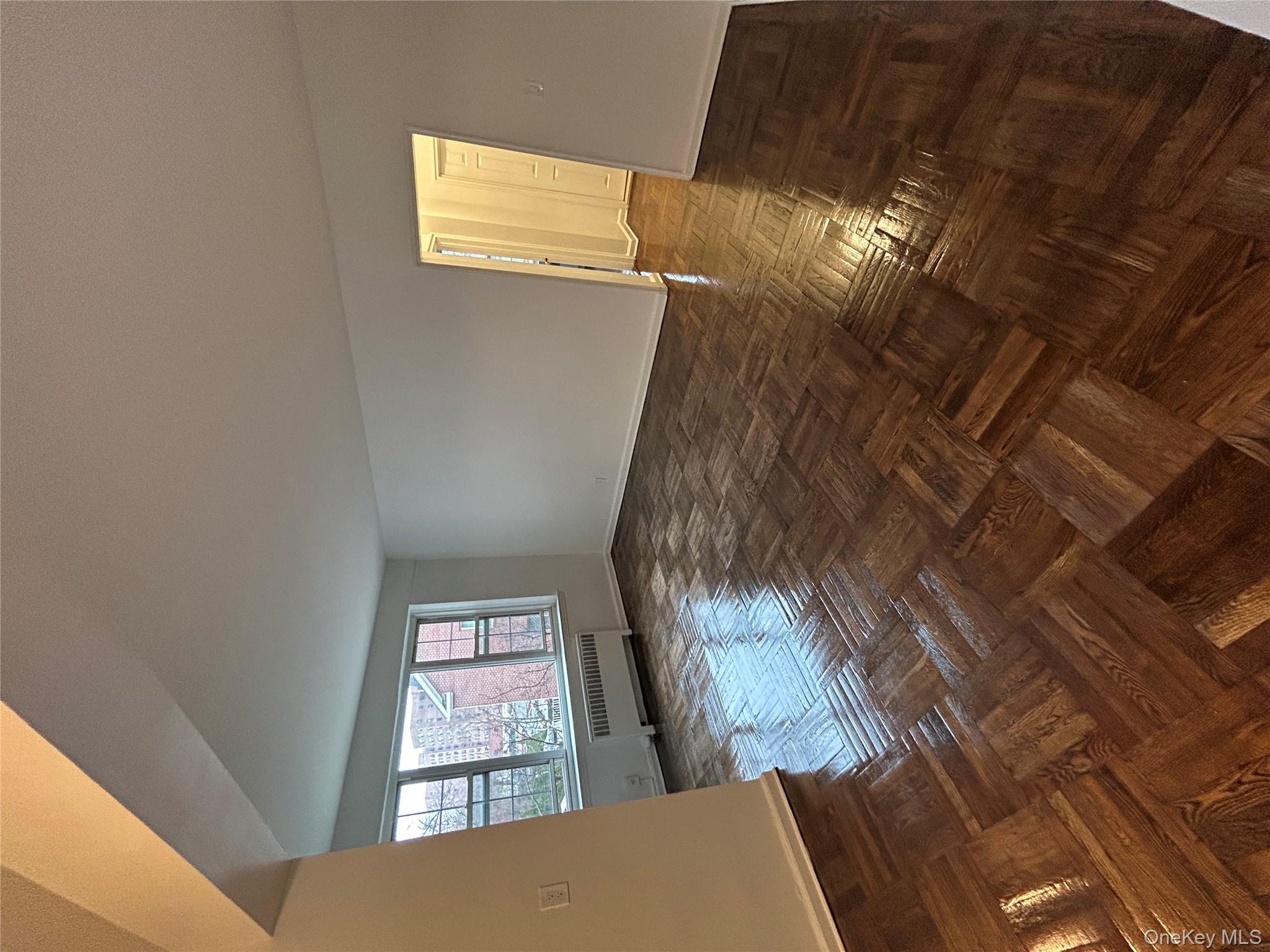 230 Pelham Road, Unit 2E New Rochelle, NY 10805 - Photo 5 of 31