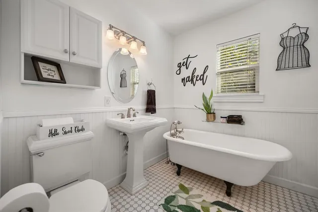 $325,000 | 4029 Lovell Avenue, Fort Worth, TX 76107