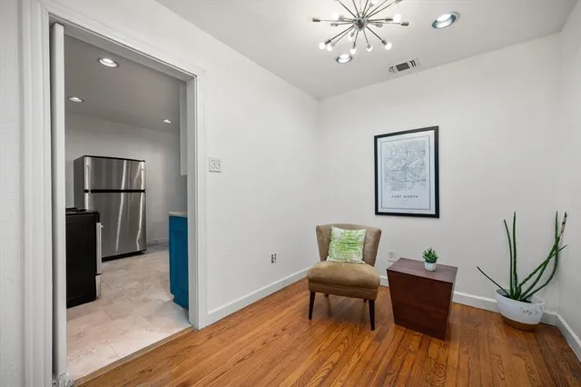 $325,000 | 4029 Lovell Avenue, Fort Worth, TX 76107