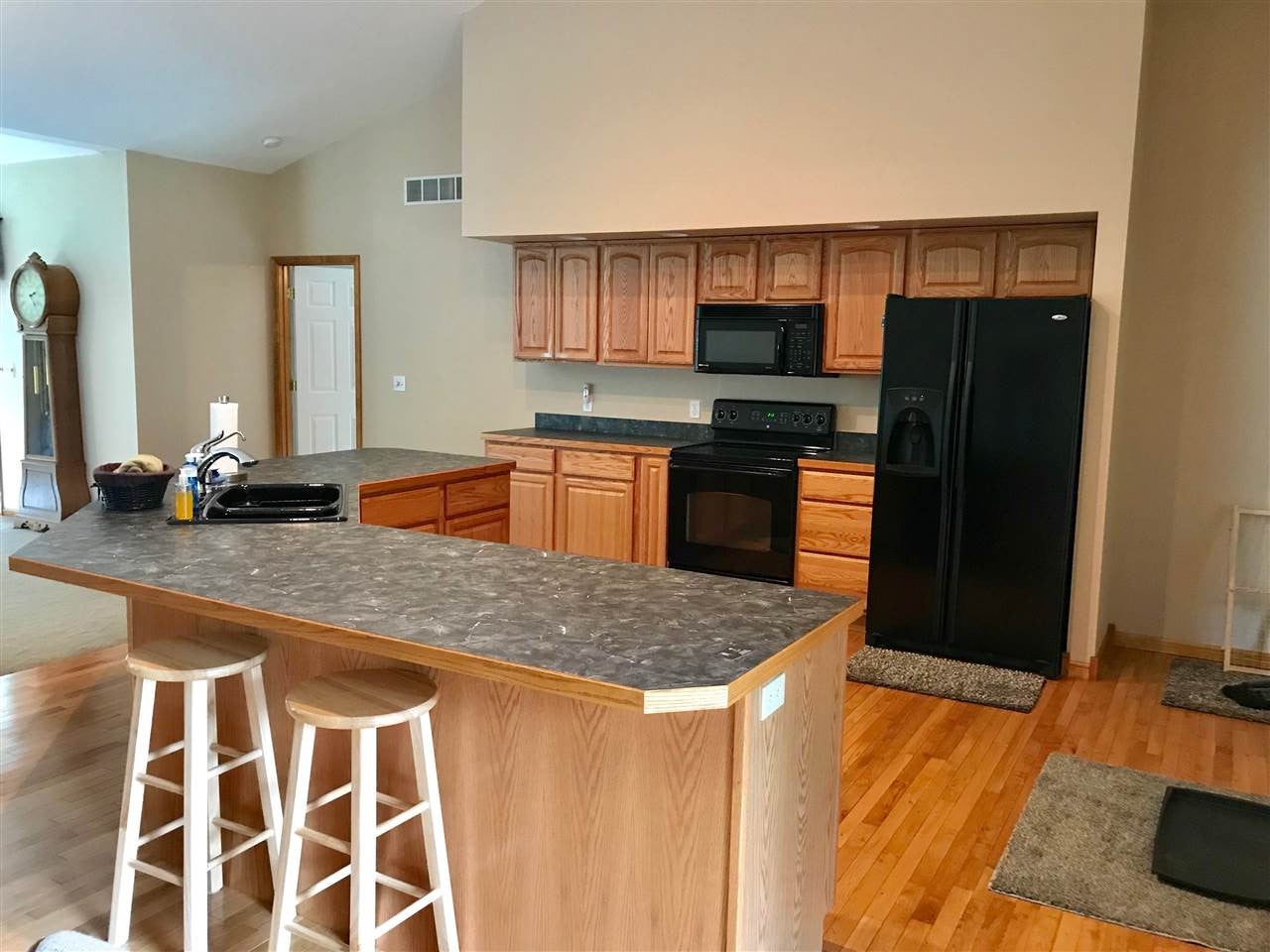 9095 Murphy Road Roscommon, MI 48653 - Photo 6 of 22 Gallery Image 6