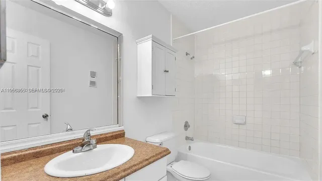 $2,075 | 1280 South Franklin Avenue, Unit 1280L, Homestead, FL 33034