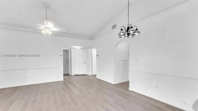 $2,075 | 1280 South Franklin Avenue, Unit 1280L, Homestead, FL 33034