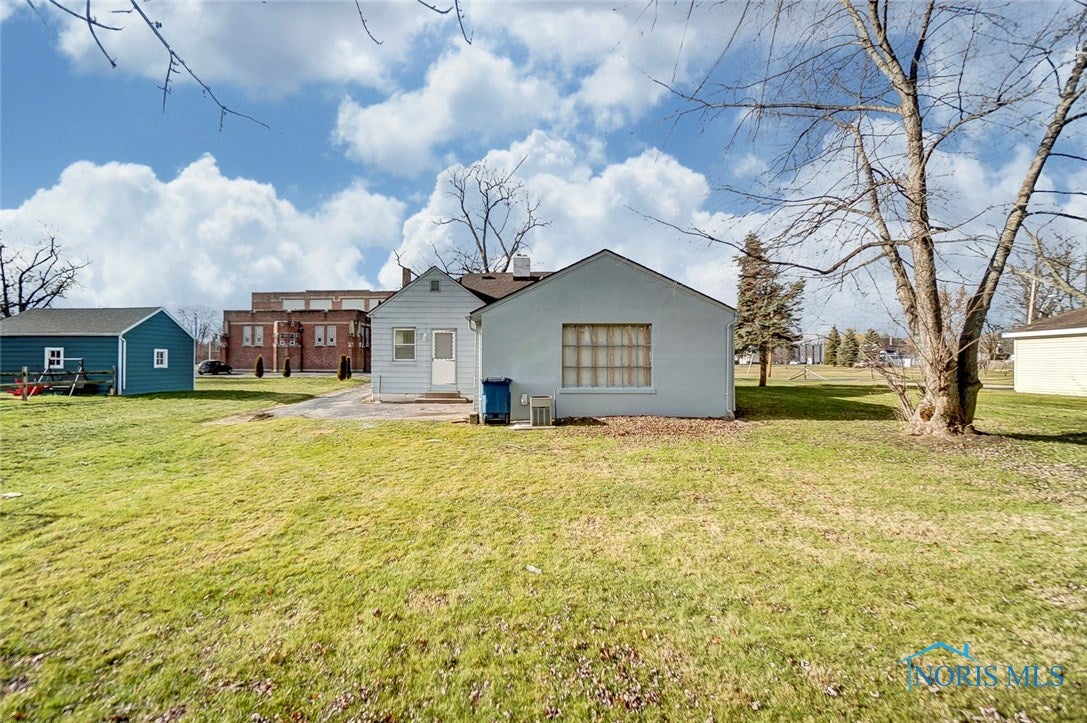 1718 Rivard Road Toledo, OH 43615 - Photo 24 of 28 Gallery Image 24